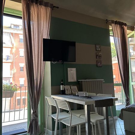 アスティBon Bon Del Corso Con Terrazzo E Aria Condizionataアパートメント エクステリア 写真